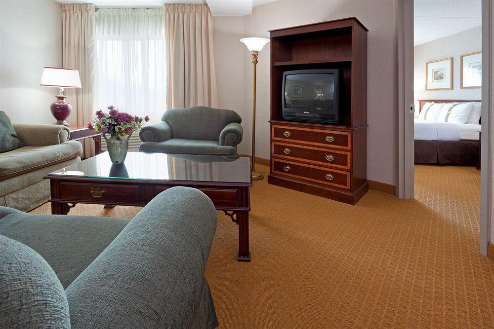 Holiday Inn Budd Lake - Rockaway Area By Ihg Room photo